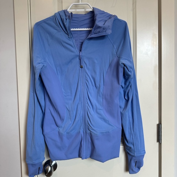 Lululemon reversible jacket. - Picture 5 of 5